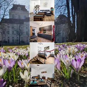 At Park, Luxurioese Mit Terrasse Und Parkplatz Im Herzen Von Apartment Graz